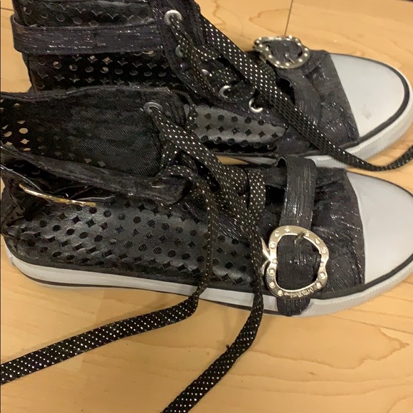Apple bottom shoes - Picture 3 of 7